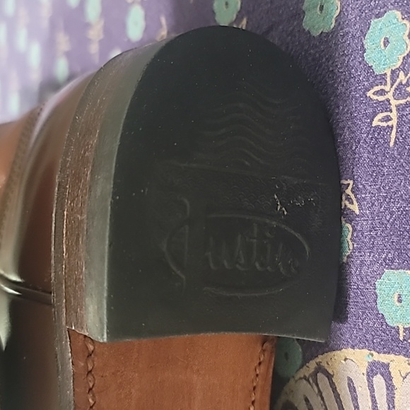 Vintage Justin Cowgirl Boots Made in USA - Picture 9 of 11